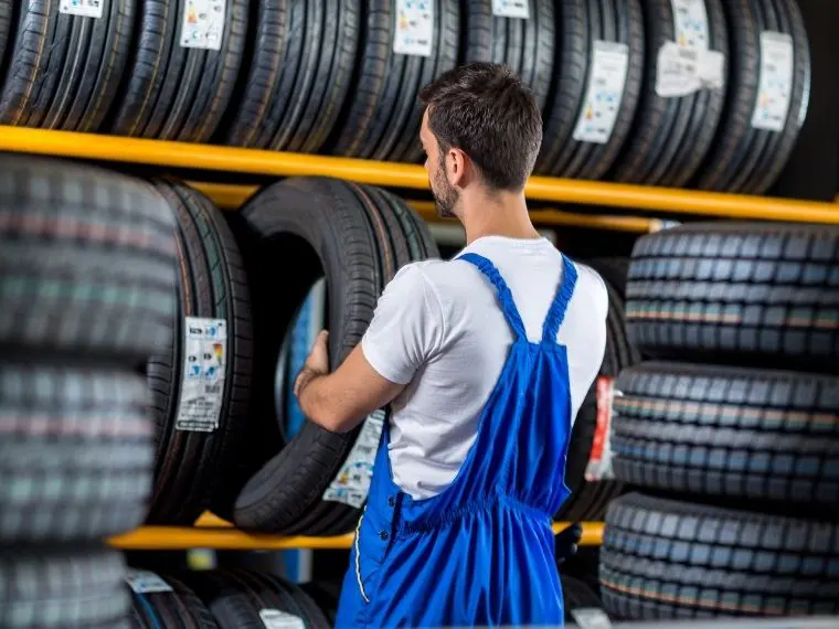 Taşkent Oto Lastikçi